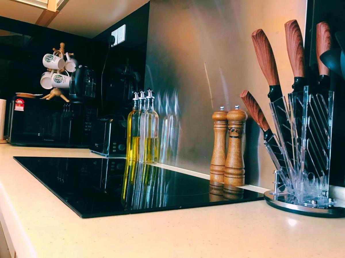 Backpackers Cozy Apartment Kl Sentral Куала-Лумпур Екстер'єр фото